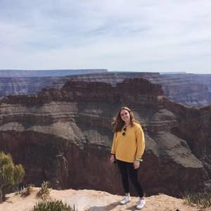 Meet your Posher, Alexandra